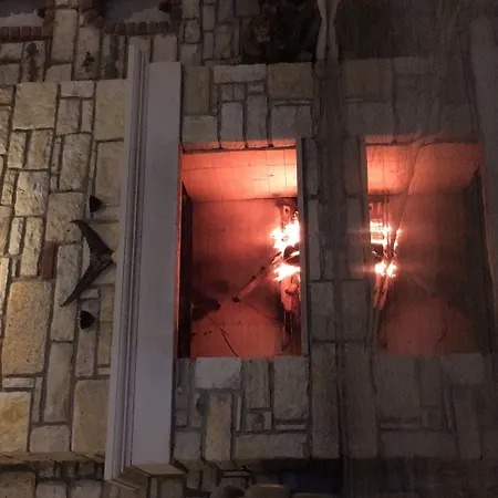 Victoria And Lounge 2* Foça