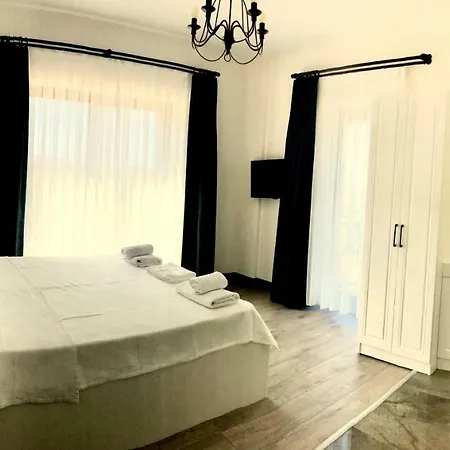 Victoria And Lounge 2* Foça