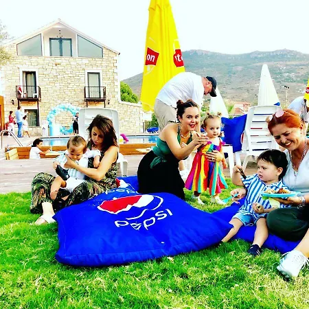 Victoria And Lounge Hotel Foça