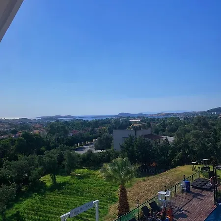 Victoria And Lounge 2*