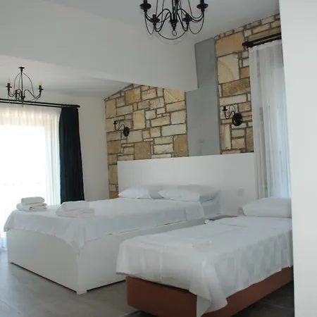 Victoria And Lounge Hotel Foça