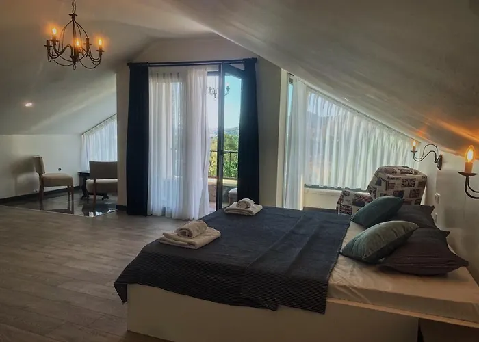 Victoria And Lounge Otel